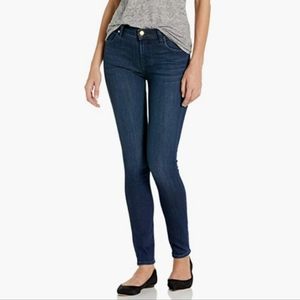 EUC ☆ J Brand Super Skinny 620 Fix